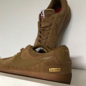 SUPREME X SB BLAZER LOW GT ‘GOLDEN BEIGE’